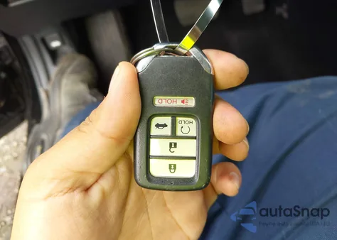 2017 Honda Accord Exl z USA, uszkodzony, nr VIN 1HGCR2F84HA162751